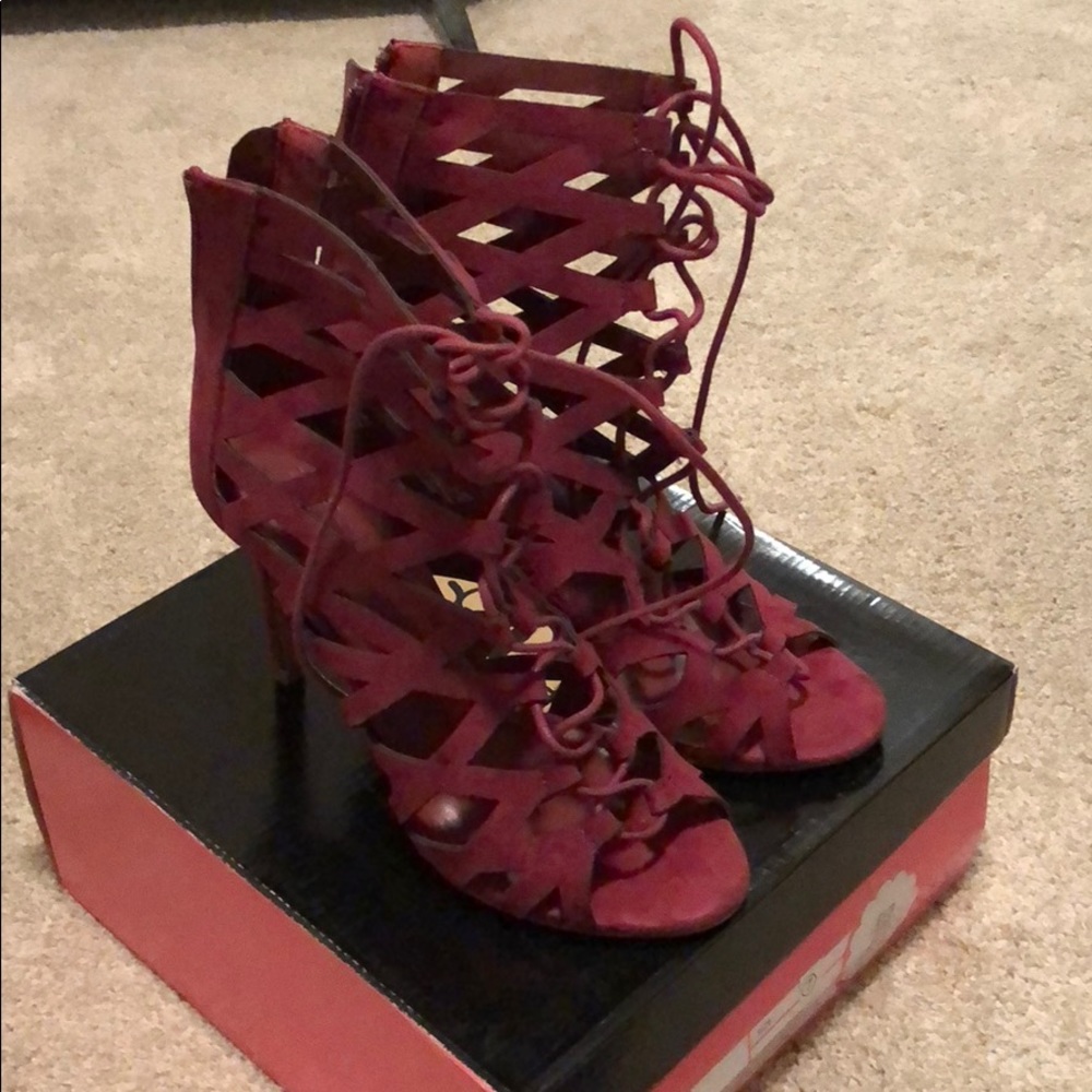 Burgundy Tieup Sandals